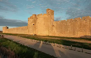 Postern: Gate of the Queen in Aigues-Mortes, Languedoc-Roussillon