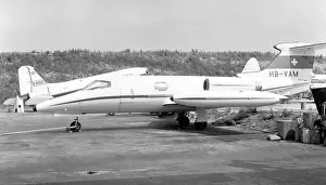 Gatwick: Gates Learjet 23 HB-VAM