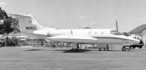 Denver: Gates Learjet 24D N118J