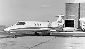 Interstate: Gates Learjet 25 N914SB