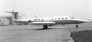 Luton: Gates Learjet 25D N973