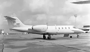 Luton: Gates Learjet 35A N15SC