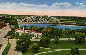 Brownsville: Gateway Bridge. Brownsville