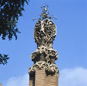 Gell: GAUDI, Antoni. Guell Pavilions