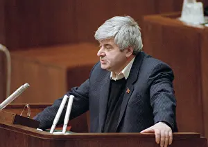Mossovet: Gavriil Popov to make speech at third session