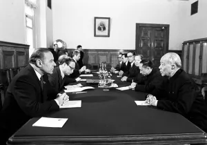 Andropov: Gaydar Aliyev and Van Li, 1984