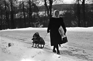 Morgenstern: GDR - Everyday Life in Winter