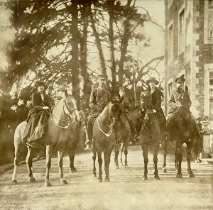 Chteau: The General of the 32nd division of the British Army