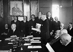 Credit: General Assembly of the Diskonto Society, 1929