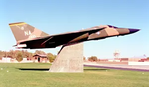 Pylon: General Dynamics F-111A 67-0100