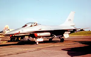 Luftforsvaret: General Dynamics F-16A Fighting Falcon 275