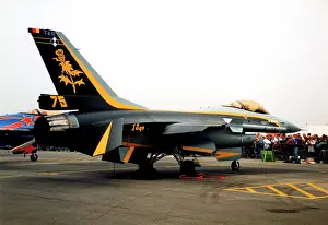 Finningley: General Dynamics F-16A Fighting Falcon FA-111