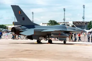 Brize: General Dynamics F-16A Fighting Falcon FA-82