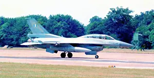 Dynamics: General Dynamics F-16D Fighting Falcon 149