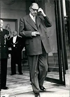 Retouch: General de Gaulle leaving Elysee Palace, Paris