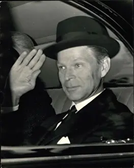 Norstad: General Norstad en route to Buckingham Palace