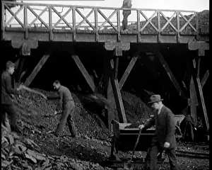 Shovelling: General Strike