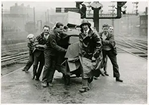 Convey: The General Strike - volunteers 1926