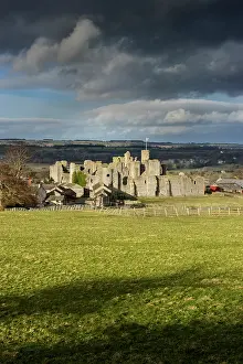 Middleham: General view of the castle and its surrounding landscape