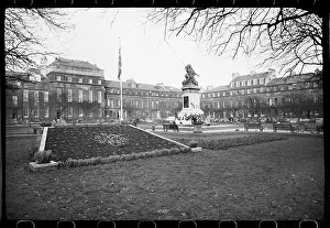 Projecting: A general view of Eldon Square