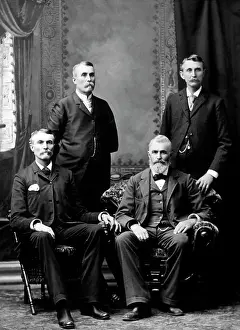 Menss: Four Gentlemen - The Loomis Brothers