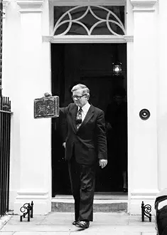 Thatchers: GEOFFREY HOWE (1926 - )