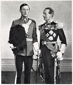 Levee: Geoffrey Keyes and his father