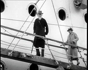 Gangplank: George Bernard Shaw Talking from a Gangplank