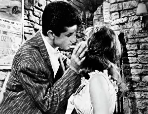 Janette: George Chakiris - Janette Scott