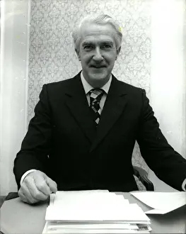 Consulting: George Pinker, royal gynaecologist