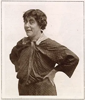 Pantomimes: George Robey as Pantomime Dame