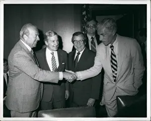 Confirmation: George Shultz meets with Capitol Hill leaders