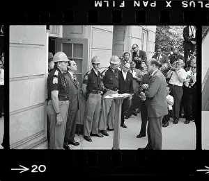Tuscaloosa: George Wallace - school integration - University of Alabama