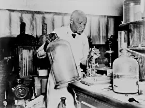Mono: George Washington Carver (1864-1943) an ?