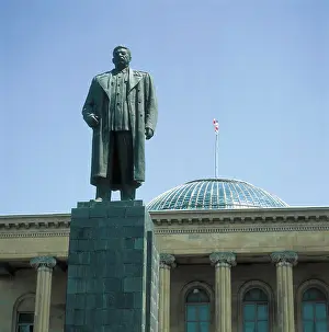 Gori: Georgia. Gori. Statue of Stalin