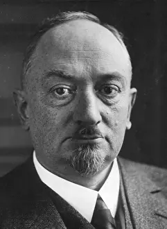 Georgij: Georgij Tschitscherin