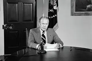 Amnesty: Gerald Ford - President - man