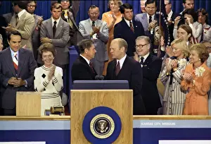 Dole: Gerald Ford Ronald Reagan - politics