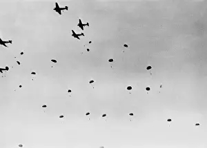Crete: German airborne troops jumping over Crete, 1941