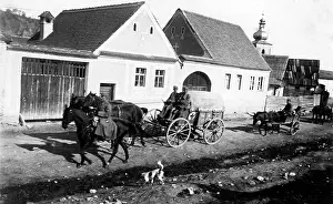 Medics: German ambulance, 1916