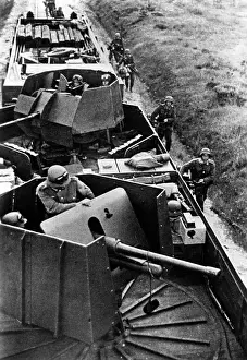 Crewmen: German armored train on the Eastern Front, 1941