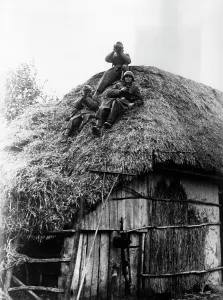Leaned: German artillery observer on the Eastern Front, 1941