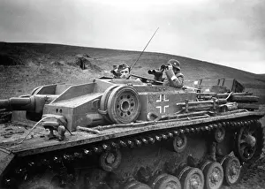 Tipper: German assault gun III, 1942