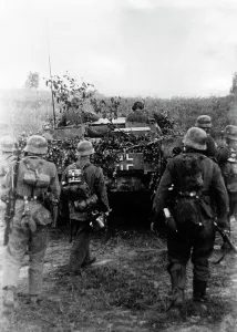 Cadvances: German assault gun and infantry on the Eastern Front, 1941