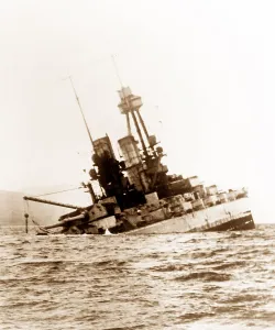 Scuttling: German Battleship Bayern sinking, Scapa Flow