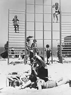 Exercising: German beach holiday 1936
