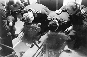 Bombardiers: German bombardiers in training, 1941