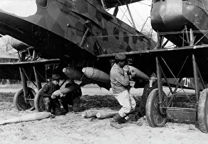 Adjusts: German bombers, 1918