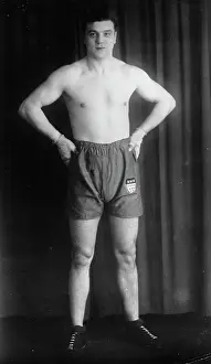 Vinzenz: The German Boxer Vincent Hower