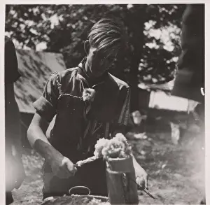 Mashed: German boy scout cooking at camp